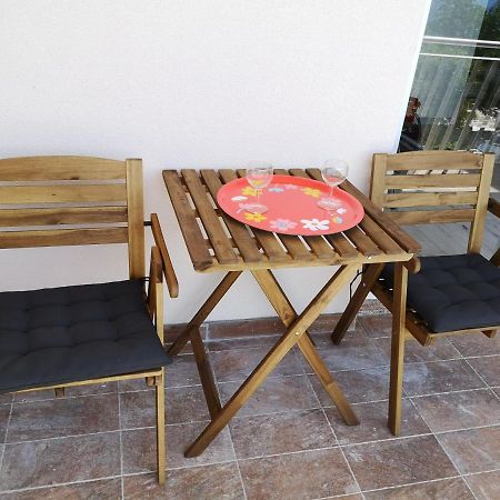 Apartmani Mentha & Lipa Novi Vinodolski Exteriér fotografie